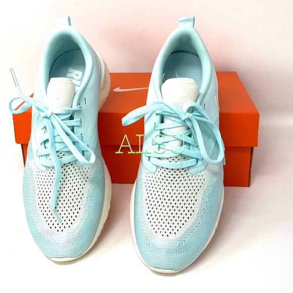 🌿Sale🌿 Nike Odyssey React 2 Flyknit Women’s Sneakers Size AH1016 301 - Picture 2 of 7